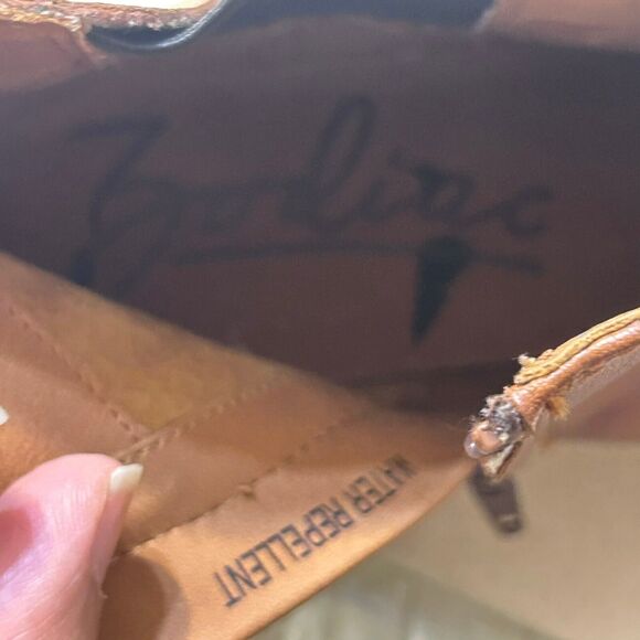 Zodiac Shiloh Chelsea Boot Womens 10 M Brown Lug Sole Zip Ankle Water Resistant - Picture 9 of 10